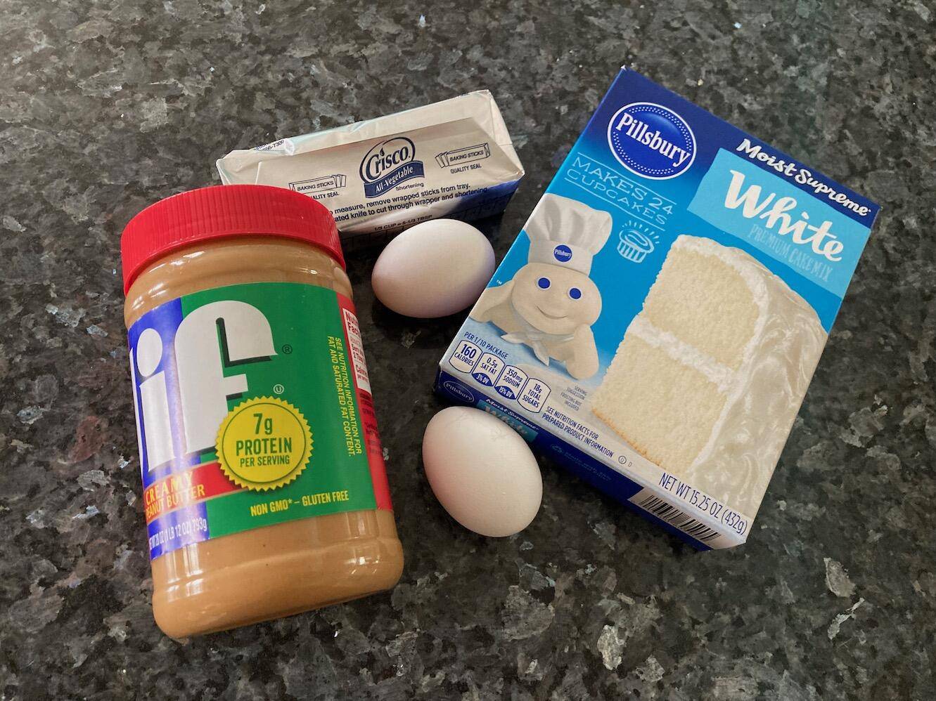 A Dozen Sweet Treats that Start with a White Cake Mix Out of the Box