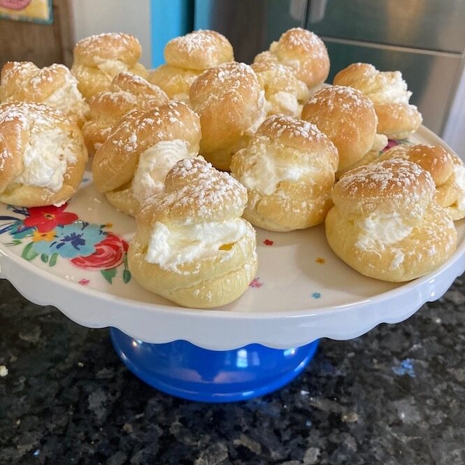 Easy Cream Puffs Recipe