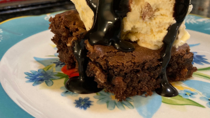 Image for How to Turn a Boxed Cake Mix into Brownies