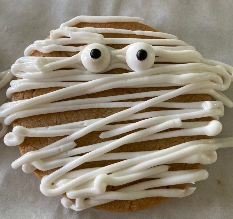 Halloween Mummy Cookies