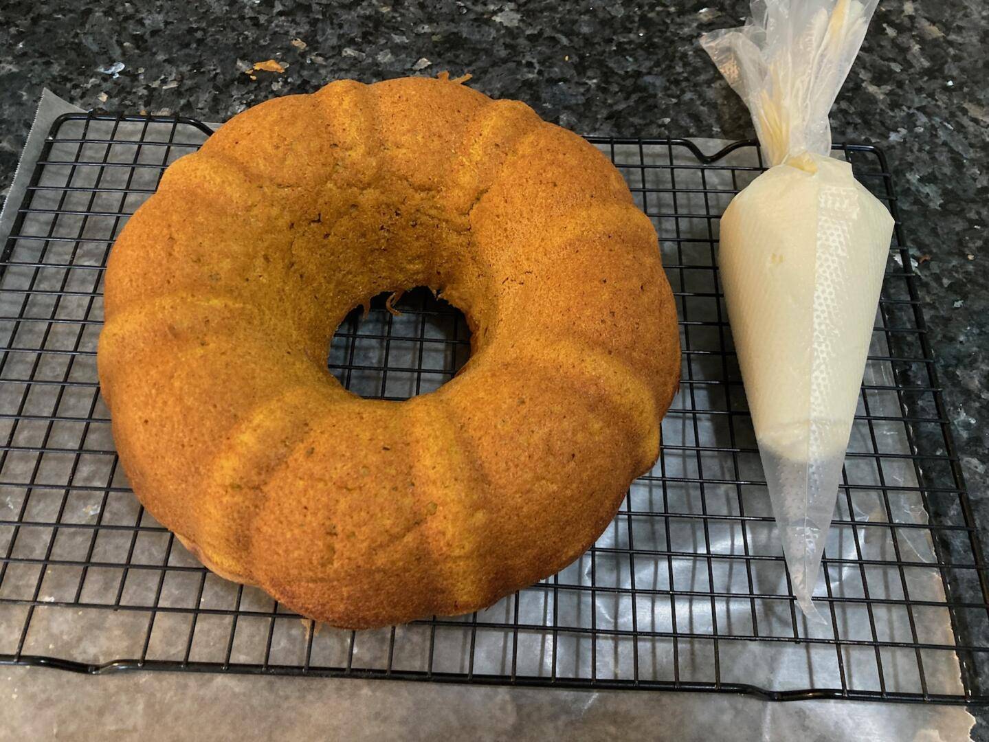 cake mix pumpkin muffins