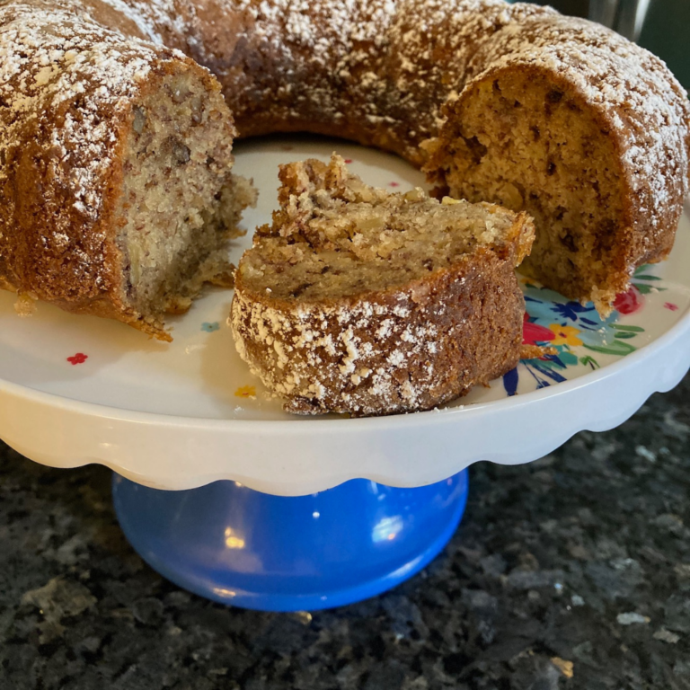 Classic Banana Bread with Walnuts