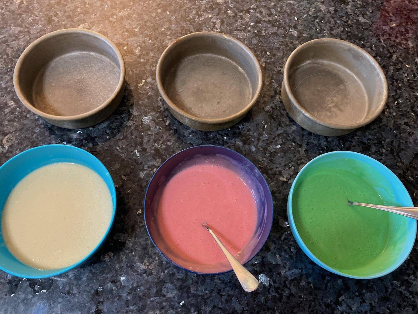 How to Make a Checkerboard Cake Out of the Box Baking