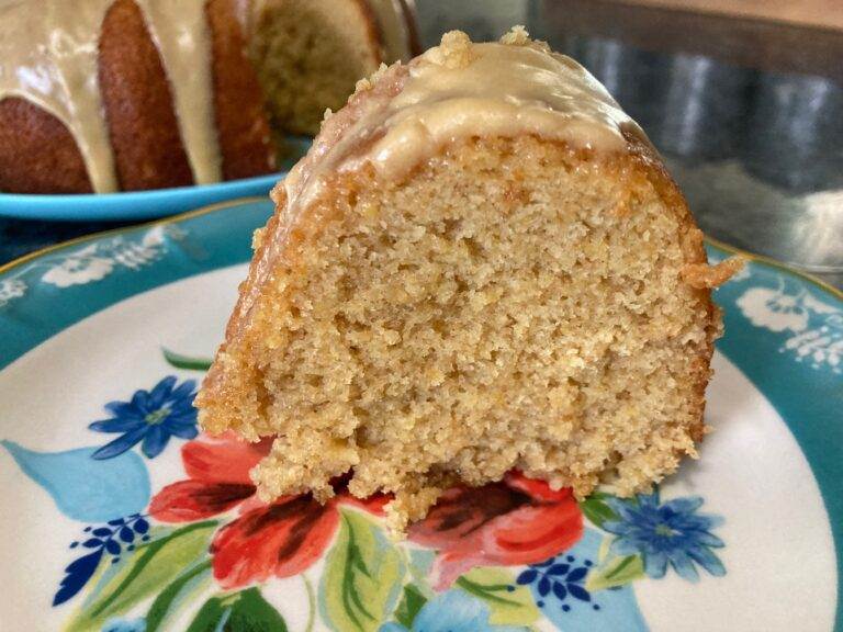 Easy Peach Cake with Caramel Glaze