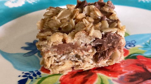 Image for No Bake Chocolate Oat Bars