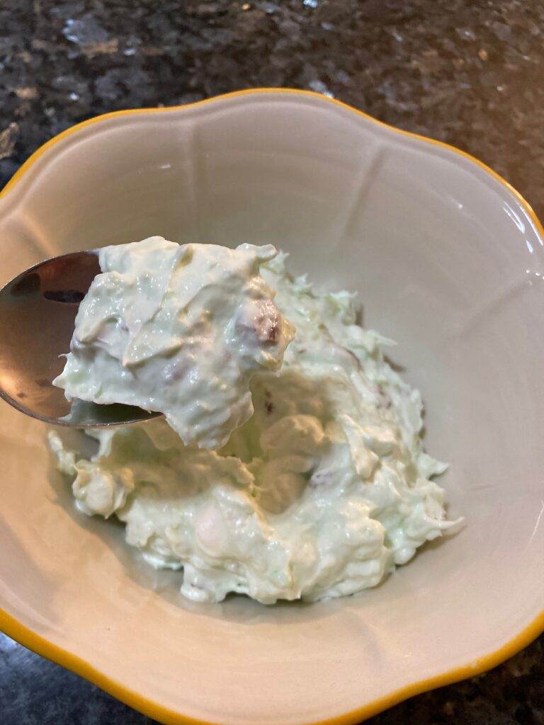 Simple Watergate Salad (Green Fluff)