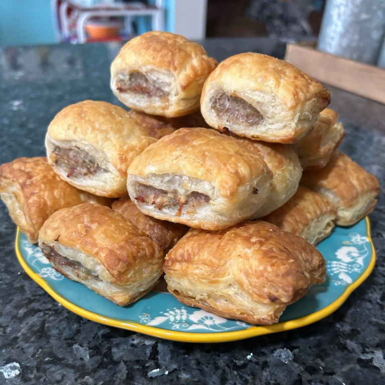 Easy Sausage Rolls