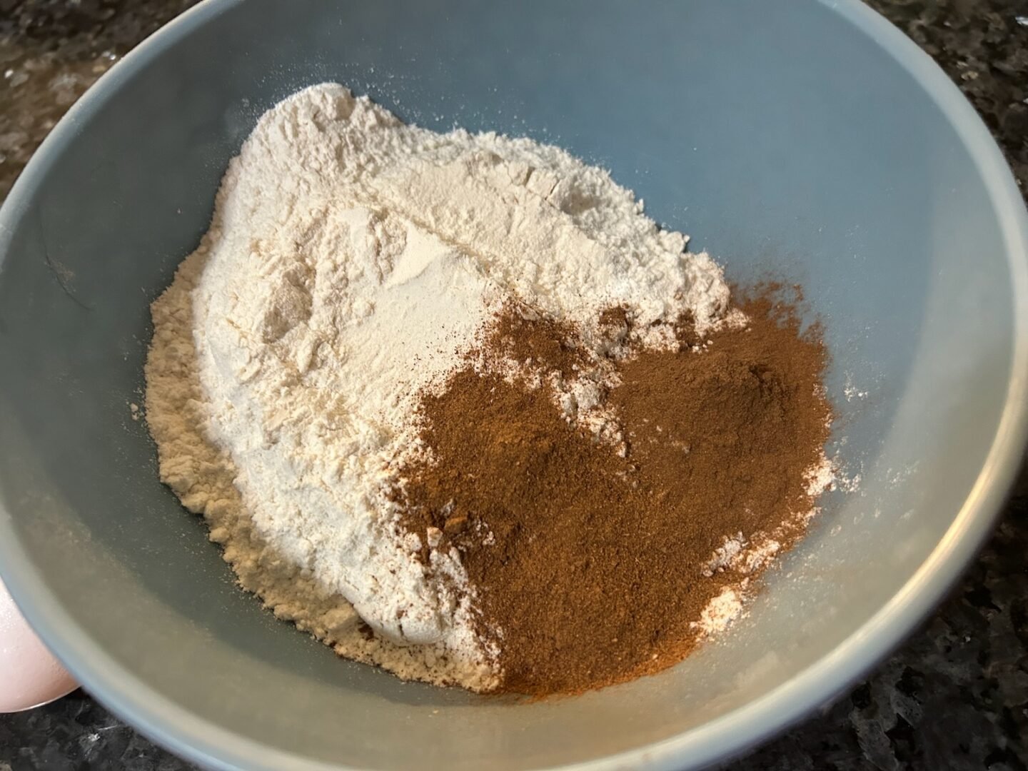 dry ingredients in bowl for Gingerbread loaf i