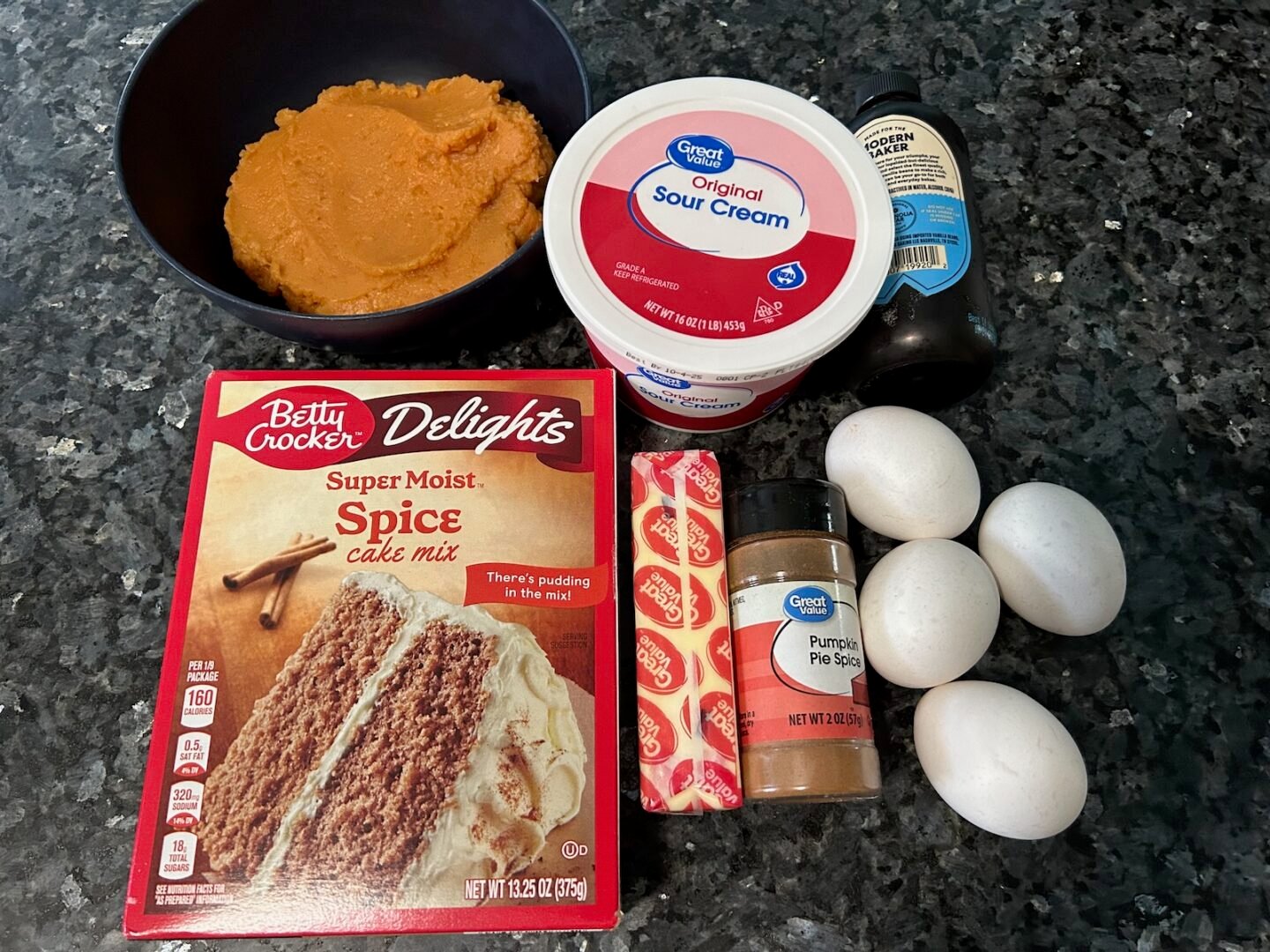 Easy Pumpkin Pound Cake (from a Cake Mix) ingredients