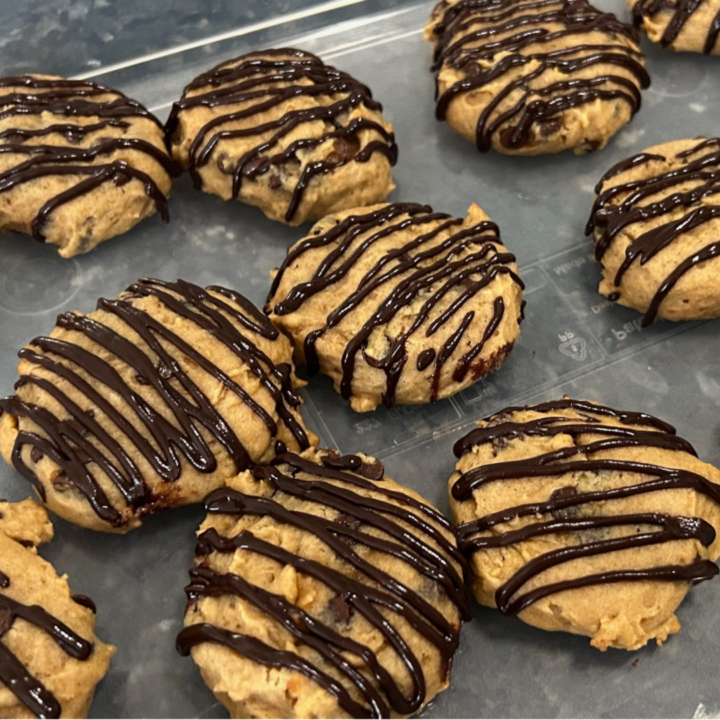 Soft Pumpkin Chocolate Chip Cookies