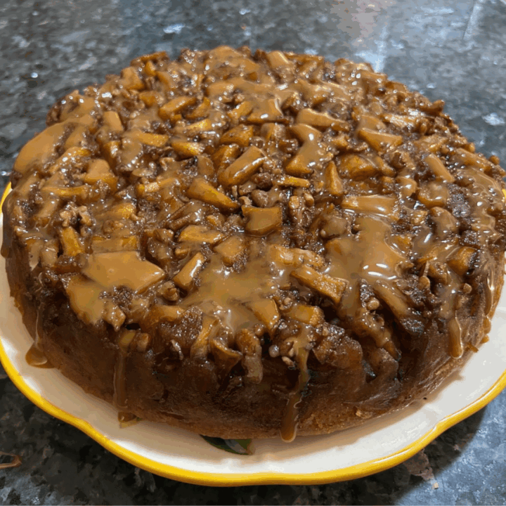 Easy Apple Upside-Down Cake