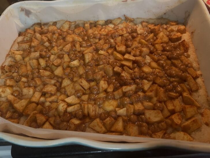 baked caramel apple snickerdoodle bars