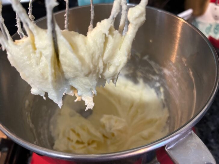 Snowball Cheesecake Cookies (Coconut Golden Girls)