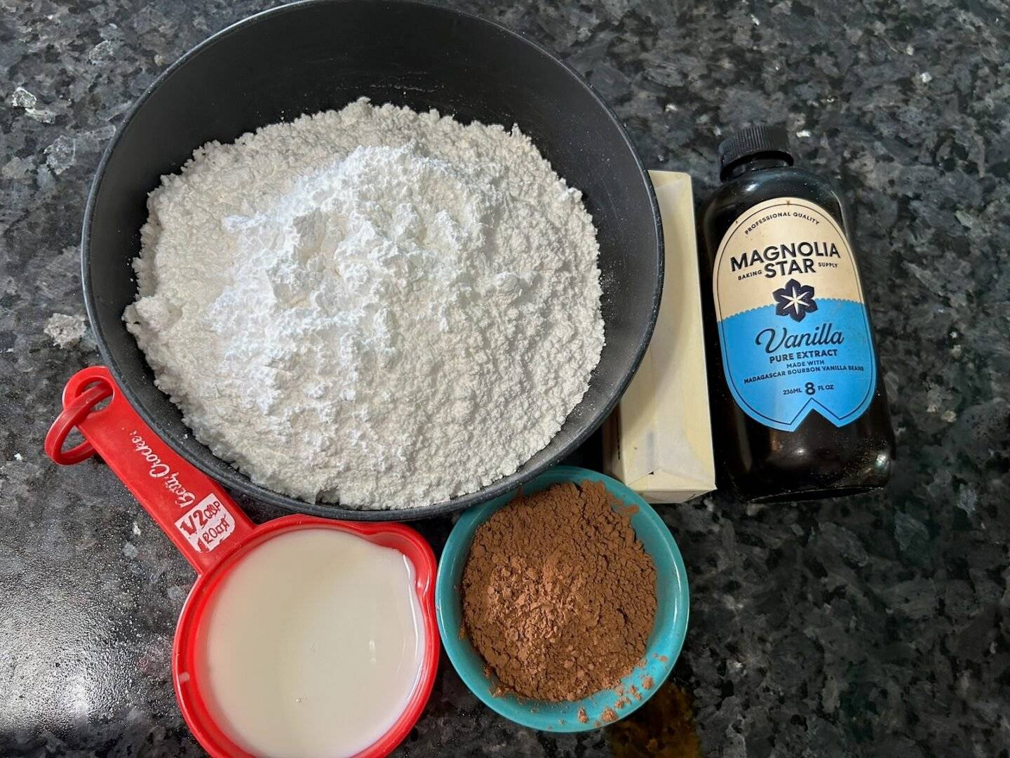 chocolate frosting ingredients