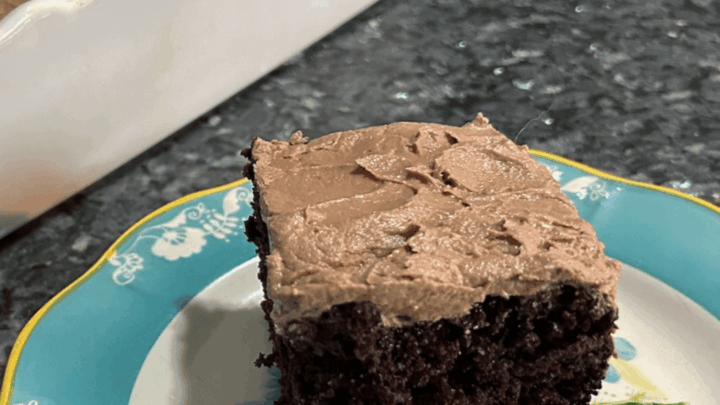 Image for Old-Fashioned Black Magic Cake