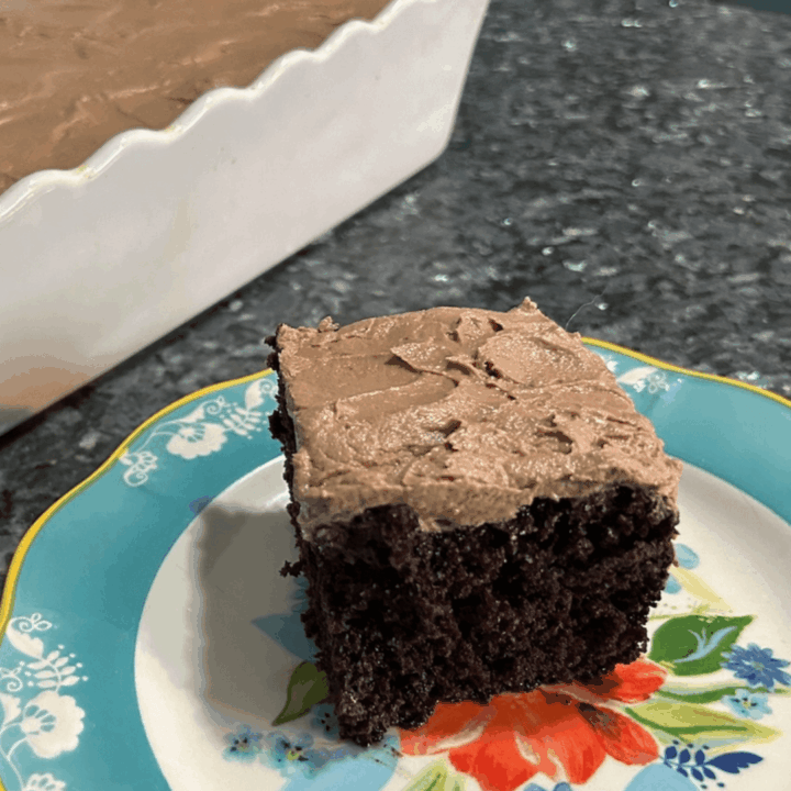 Old-Fashioned Black Magic Cake