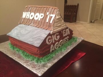 graduation cake
