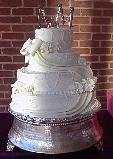 lovely southern wedding cake