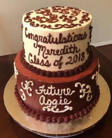 graduation cake