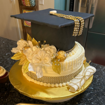 graduation cake