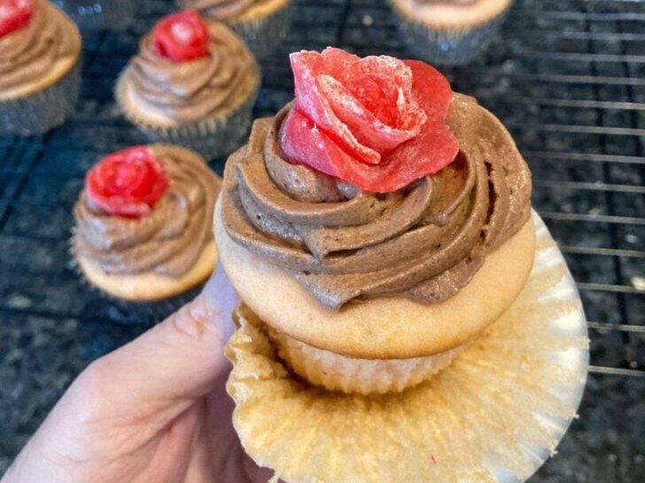 Pink Velvet Cupcakes