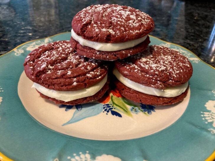 red velvet sandwich cookies