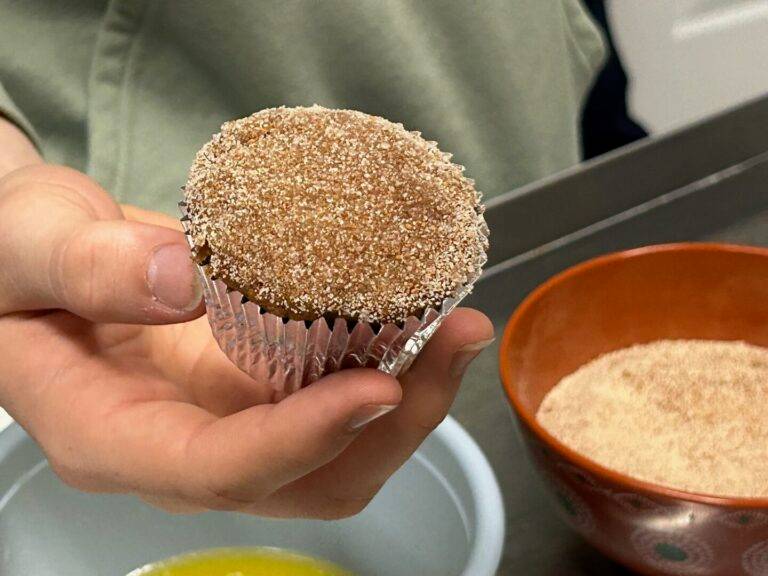 Banana Churro Muffins