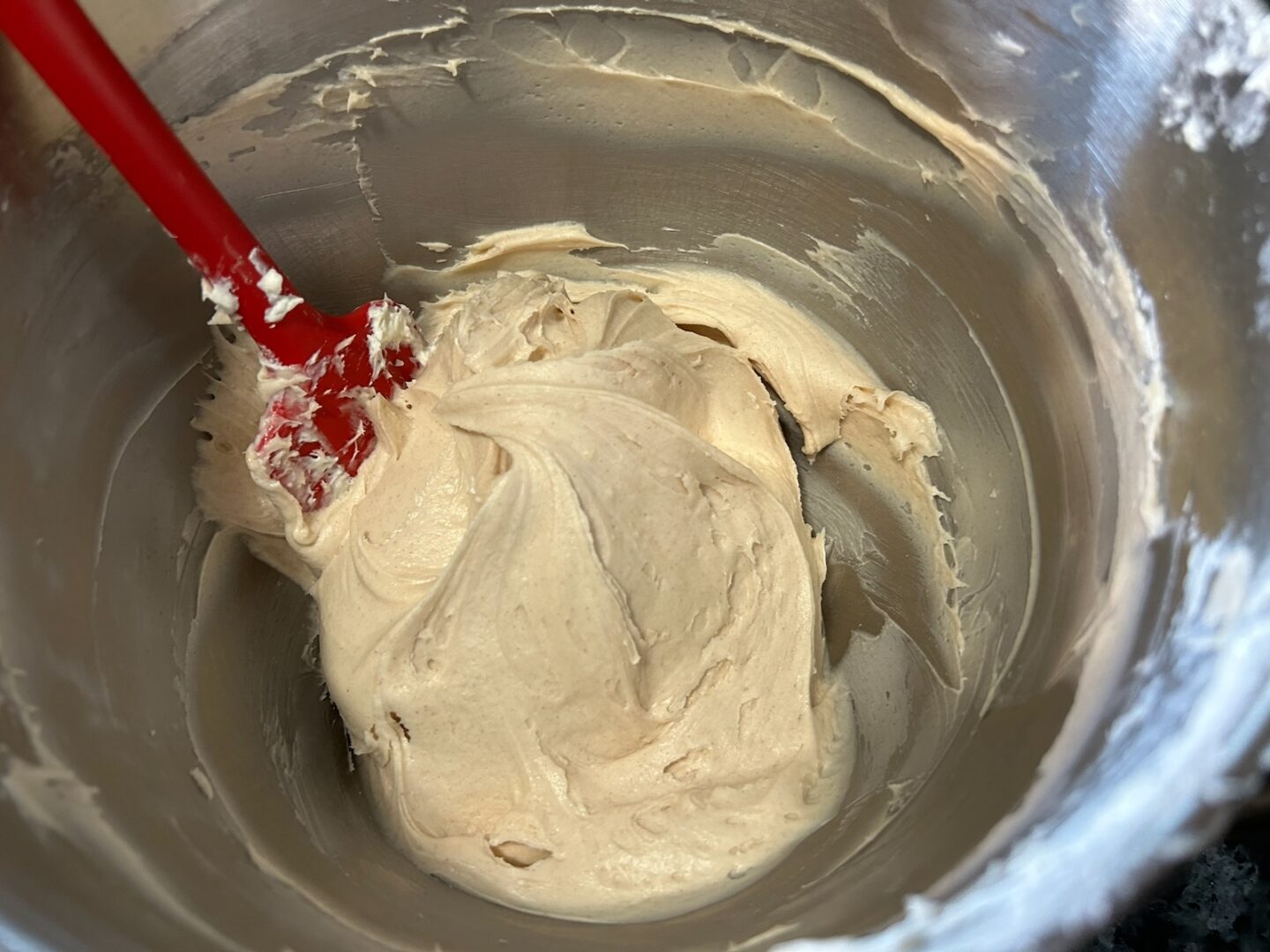 cinnamon frosting