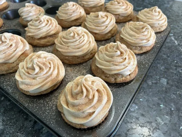 snickerdoodle cupcakes