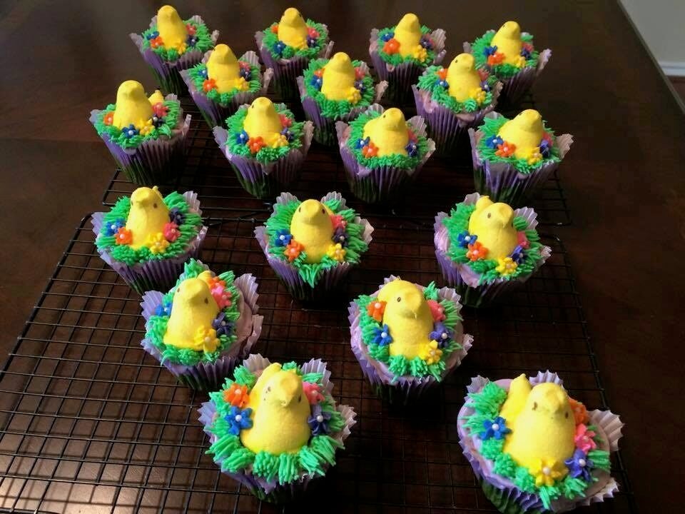 easter cupcakes with chick peeps