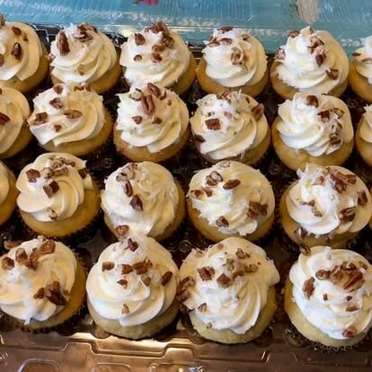 Italian cream cake cupcakes