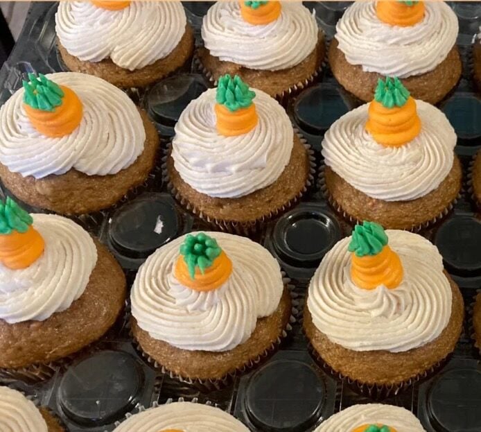 carrot cake cupcakes