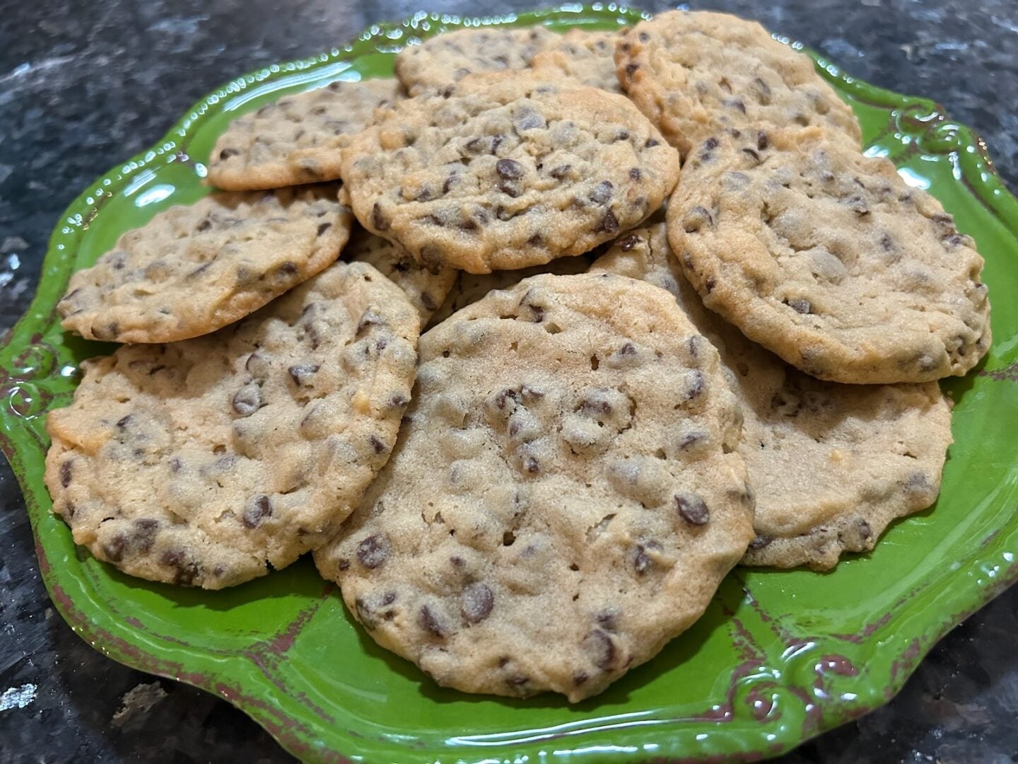 Rolls Royce Cookies on green plate