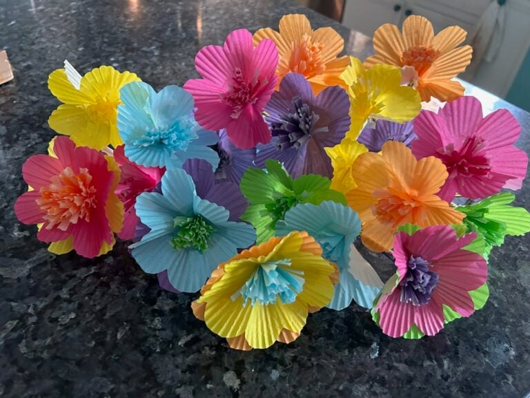 How to Make Cupcake Liner Flowers