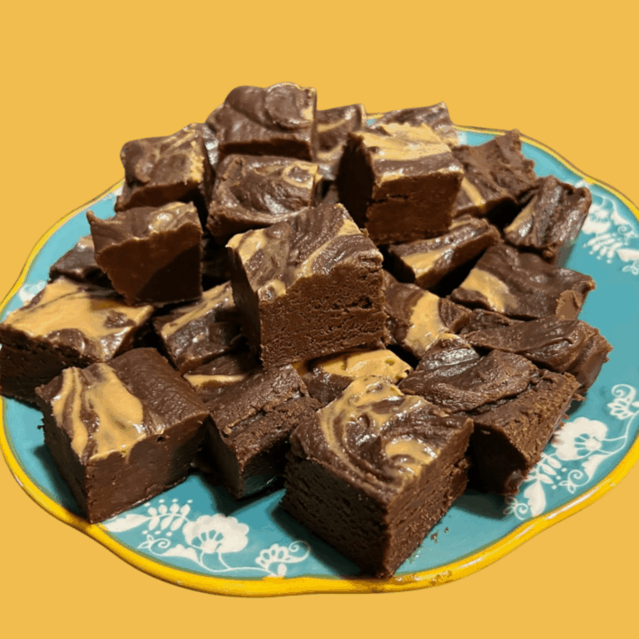 Easy Peanut Butter Chocolate Fudge