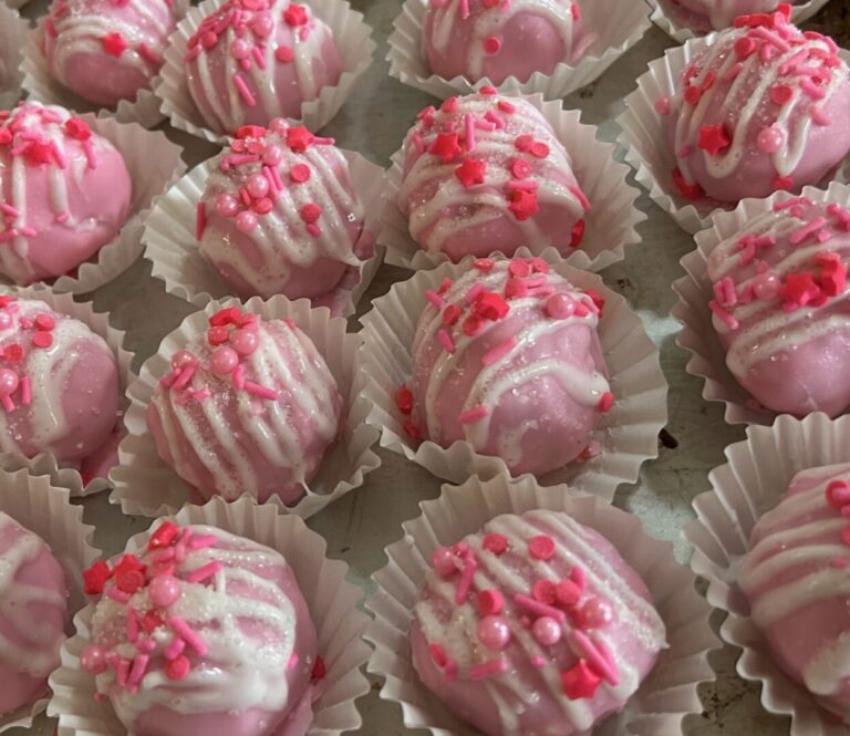 Easy Strawberry Cake Pops (With Cake Mix)