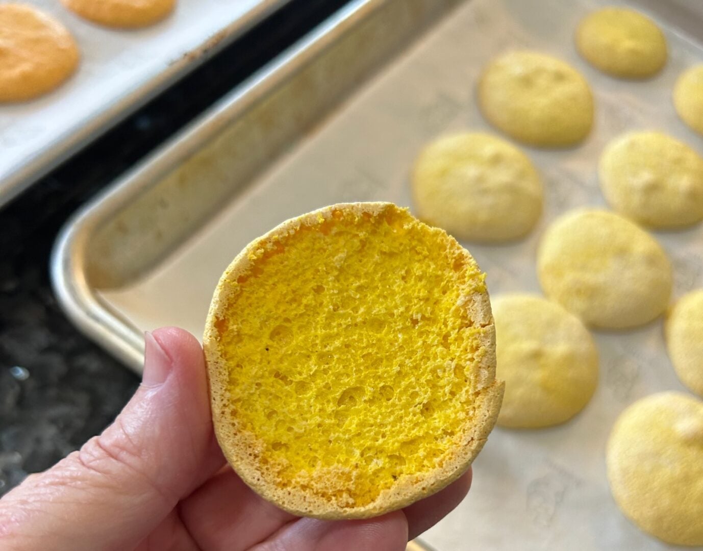 macaron fail, flat and chewy