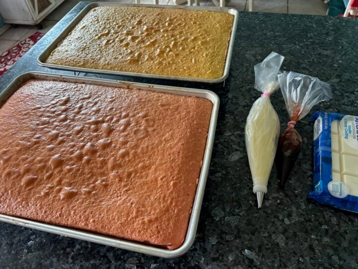 baked strawberry cake, baked lemon cake, frosting
