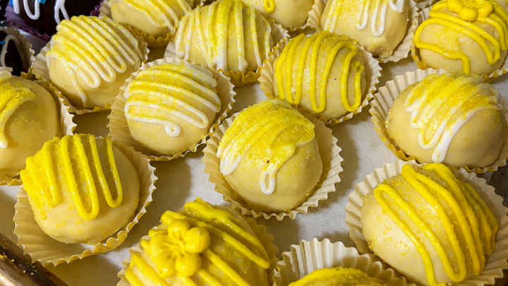 Image for Lemon Oreo Truffles