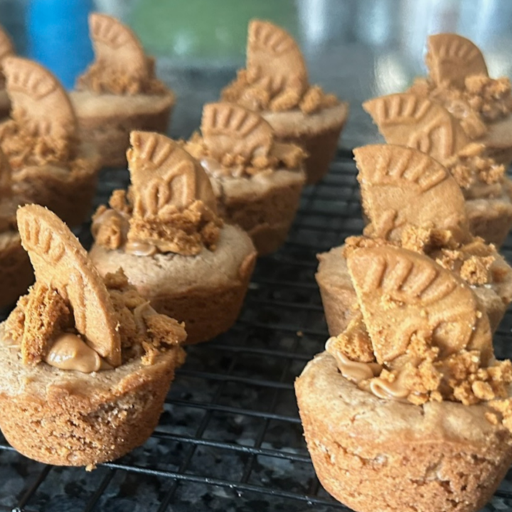 Spice Cake Bites with Biscoff Cookie Butter Filling