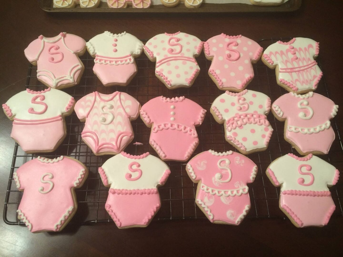 baby shower cookies