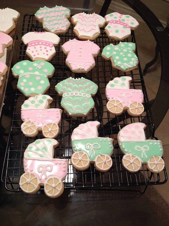 baby shower cookies