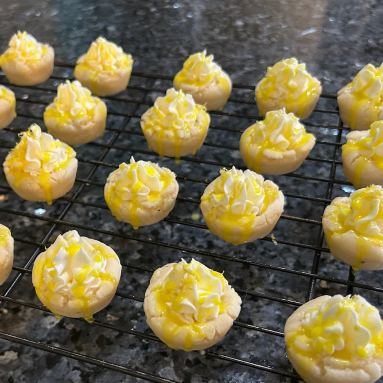 Lemon Shortbread Cookie Cups with Marshmallow Filling