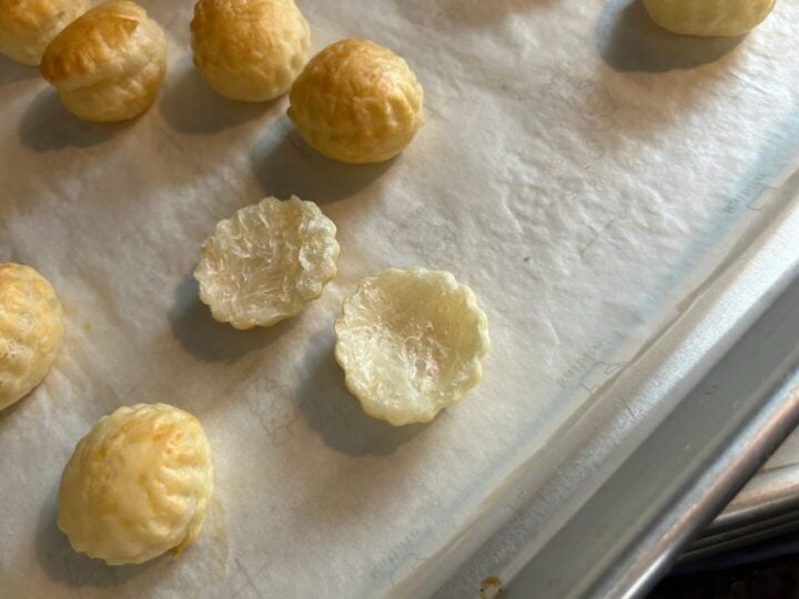 cream puff cut open