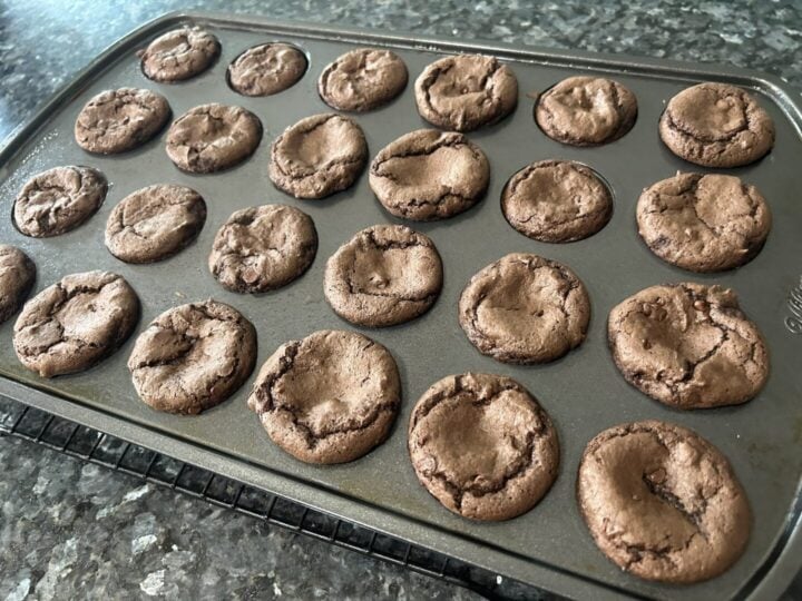 brownie bites in pan