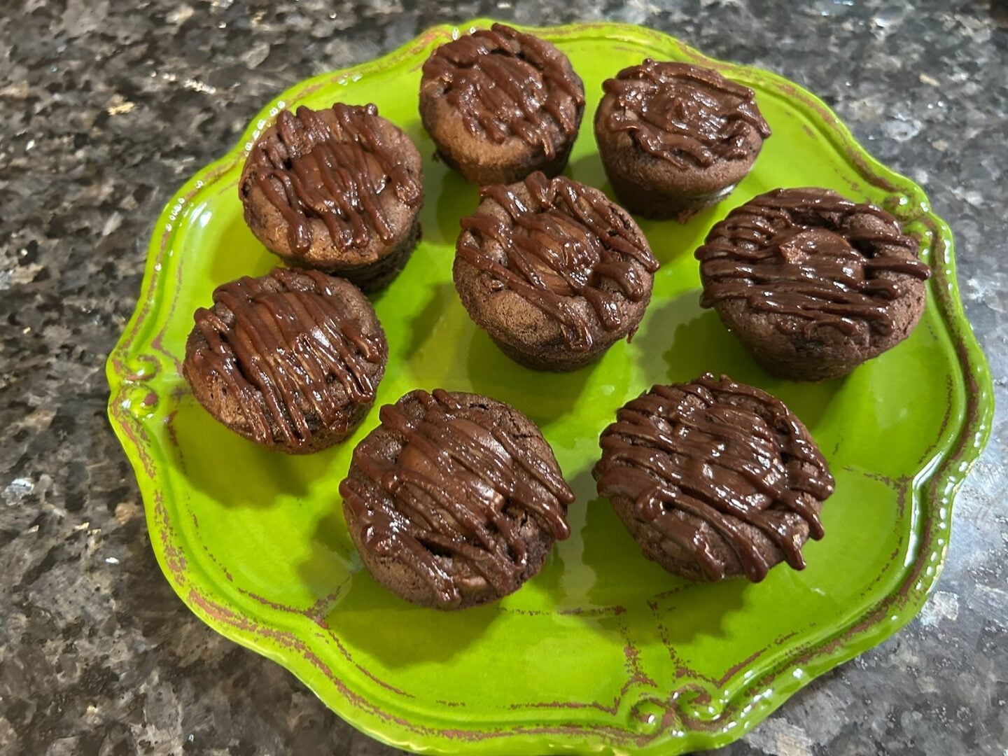 Brownie Bites with Chocolate Truffle Filling