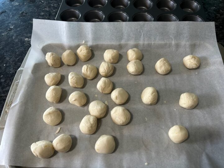 lemon shortbread dough balls