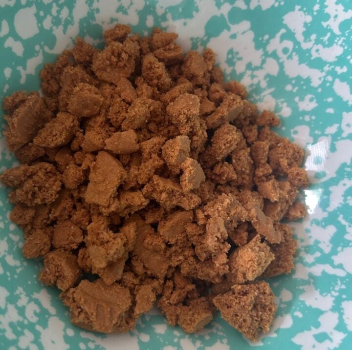 Spice Cake Bites with Biscoff Cookie Butter Filling