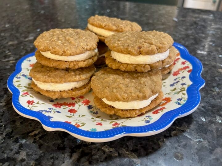 Oatmeal Cream Pie Cookies (Easy Copycat Recipe)