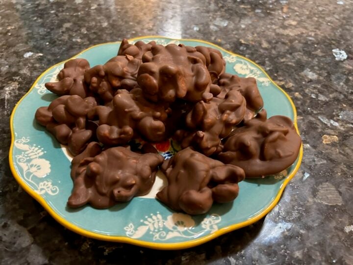 chocolate covered peanut clusters